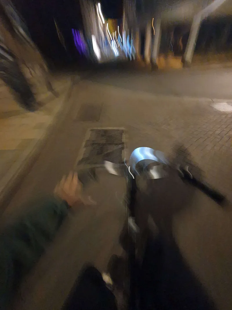 D003